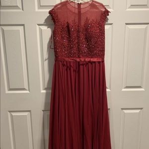Burgundy prom dress